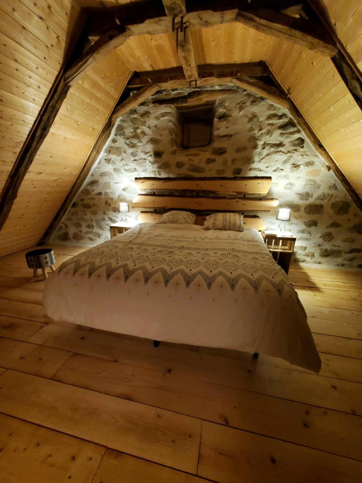 Le Petit Mars Villa Le Vaulmier Buitenkant foto